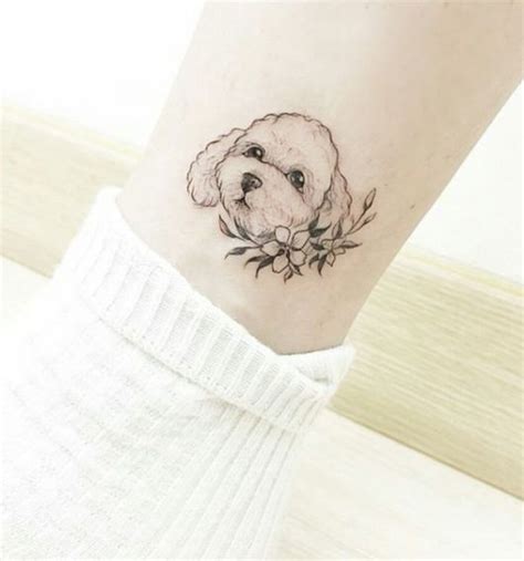 tatuagem de cachorro poodle